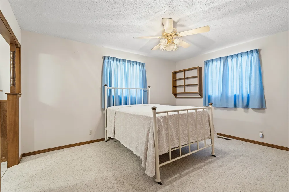 2011 W 1st Street Sulphur, OK 73086