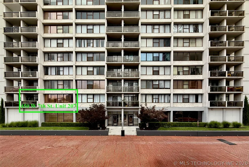 450 W 7th Street #207 Tulsa, OK 74119