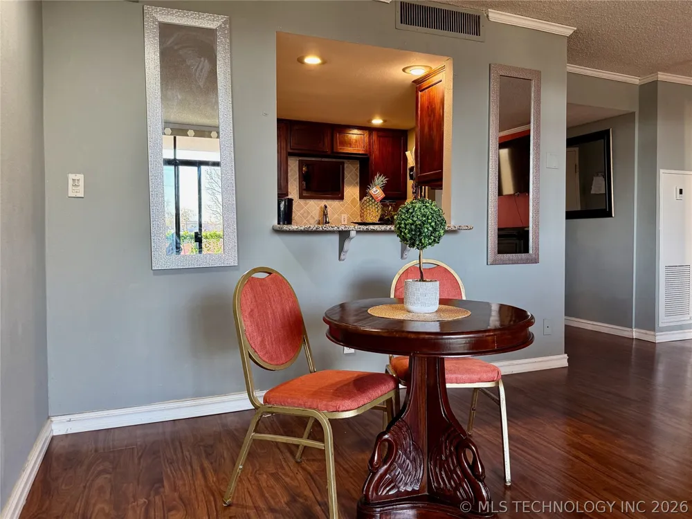 450 W 7th Street #207 Tulsa, OK 74119