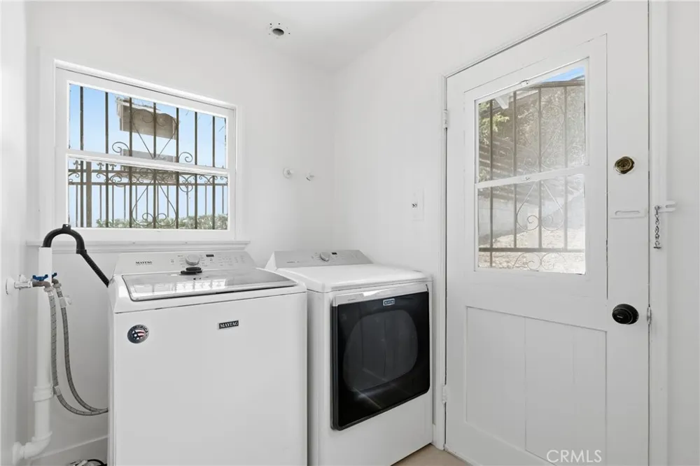 512 West Graves Avenue Monterey Park, CA 91754