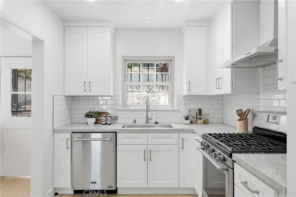 512 West Graves Avenue Monterey Park, CA 91754