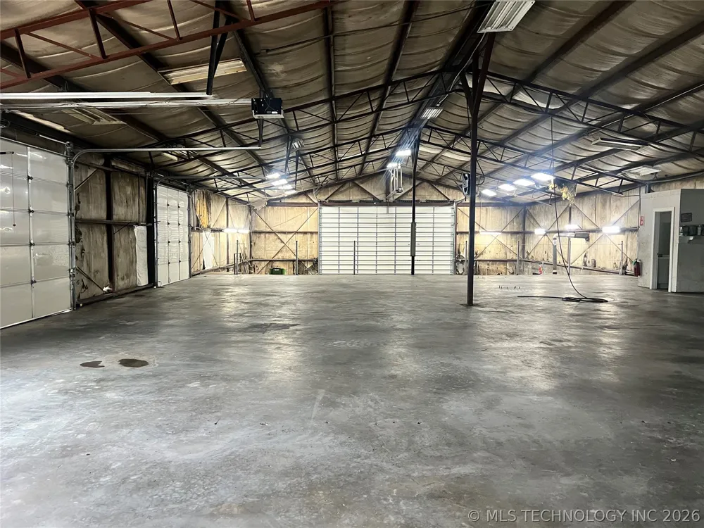 3637 State Highway 51B Highway Porter, OK 74454