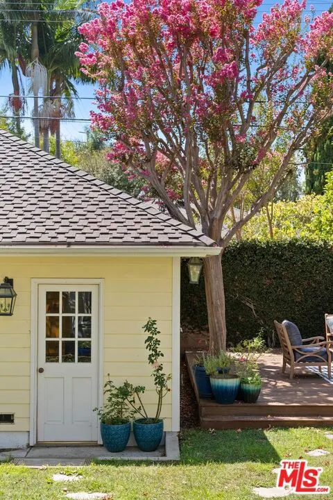 2055 Kelton Avenue Los Angeles, CA 90025