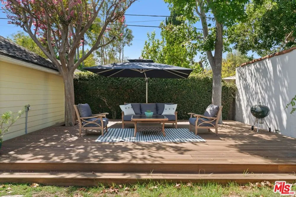 2055 Kelton Avenue Los Angeles, CA 90025