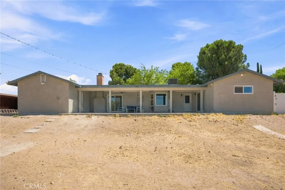 15906 Heatherdale Victorville, CA 92394