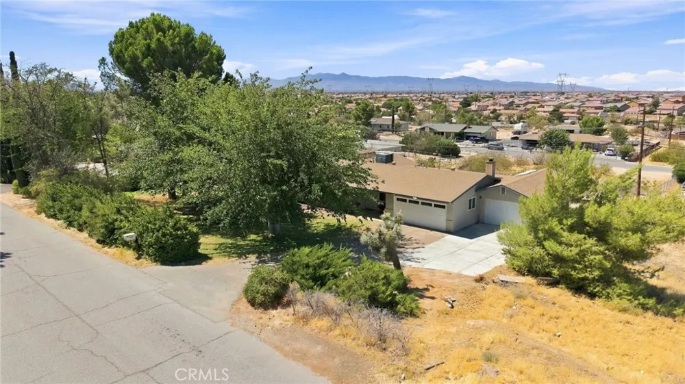 15906 Heatherdale Victorville, CA 92394