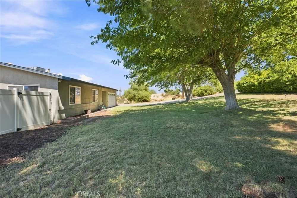 15906 Heatherdale Victorville, CA 92394
