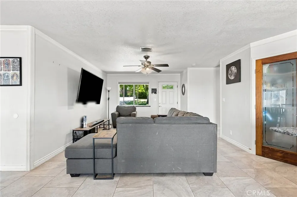 15906 Heatherdale Victorville, CA 92394