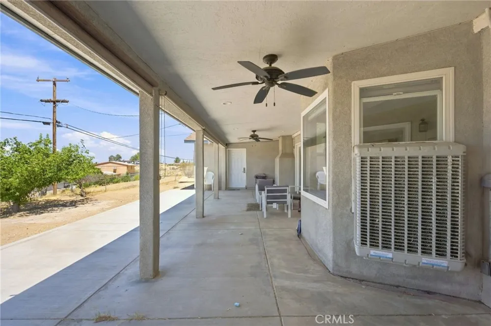 15906 Heatherdale Victorville, CA 92394