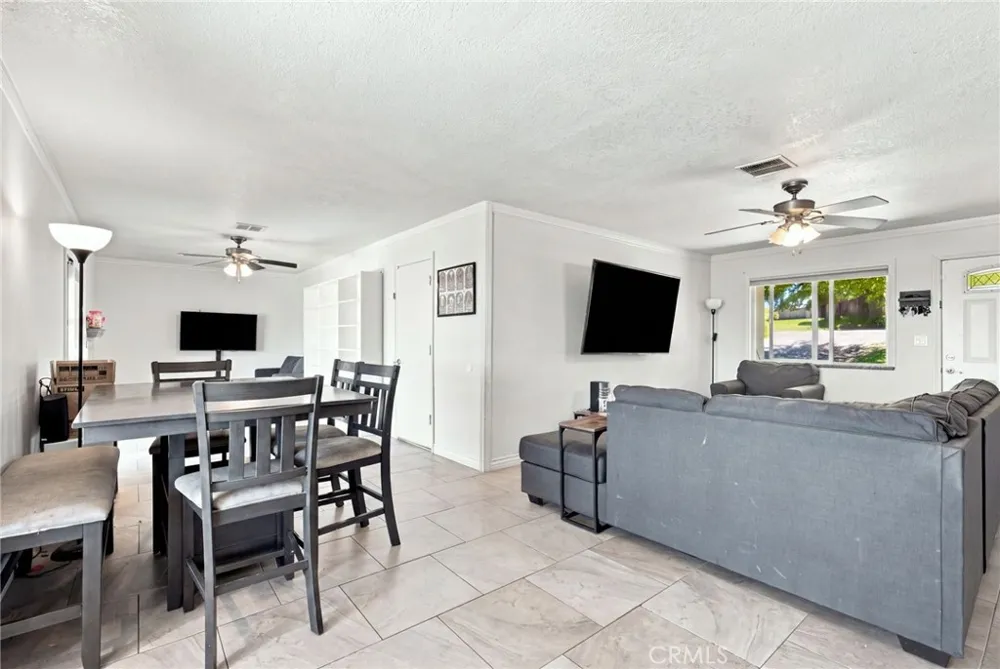 15906 Heatherdale Victorville, CA 92394