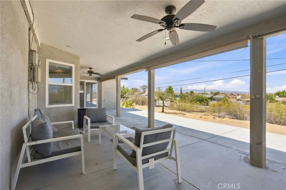 15906 Heatherdale Victorville, CA 92394