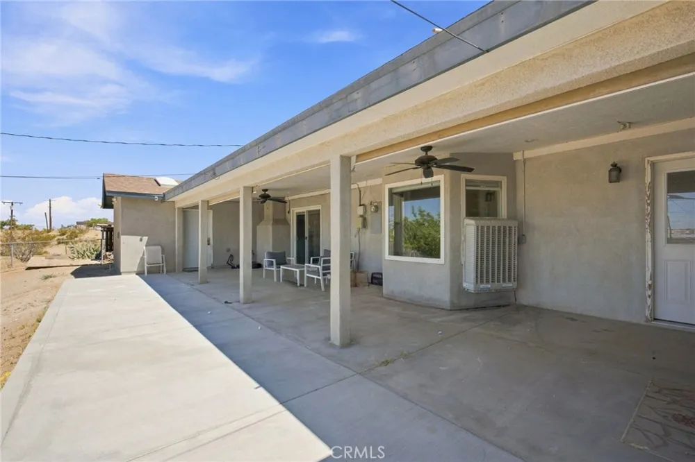 15906 Heatherdale Victorville, CA 92394