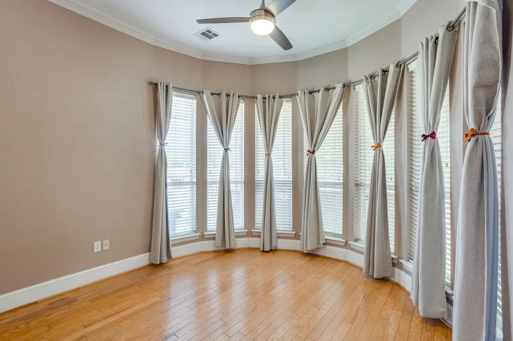 170 S Bear Creek Lane Cresson, TX 76035