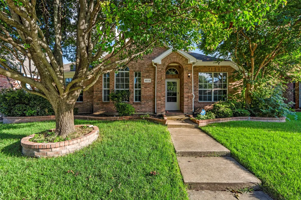 5813 Blue Spruce Lane McKinney, TX 75070