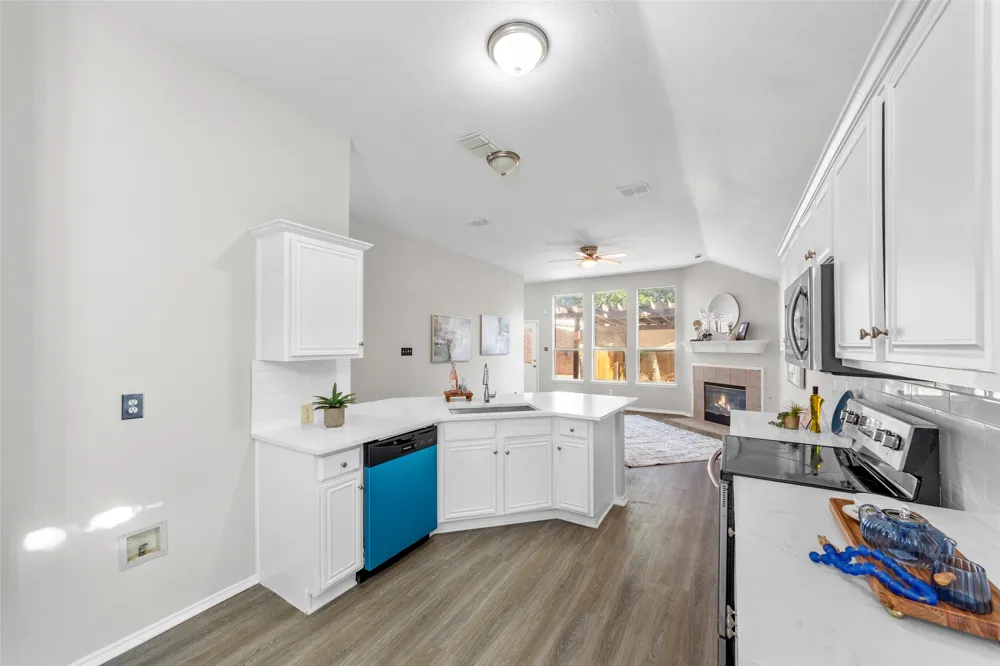 5813 Blue Spruce Lane McKinney, TX 75070