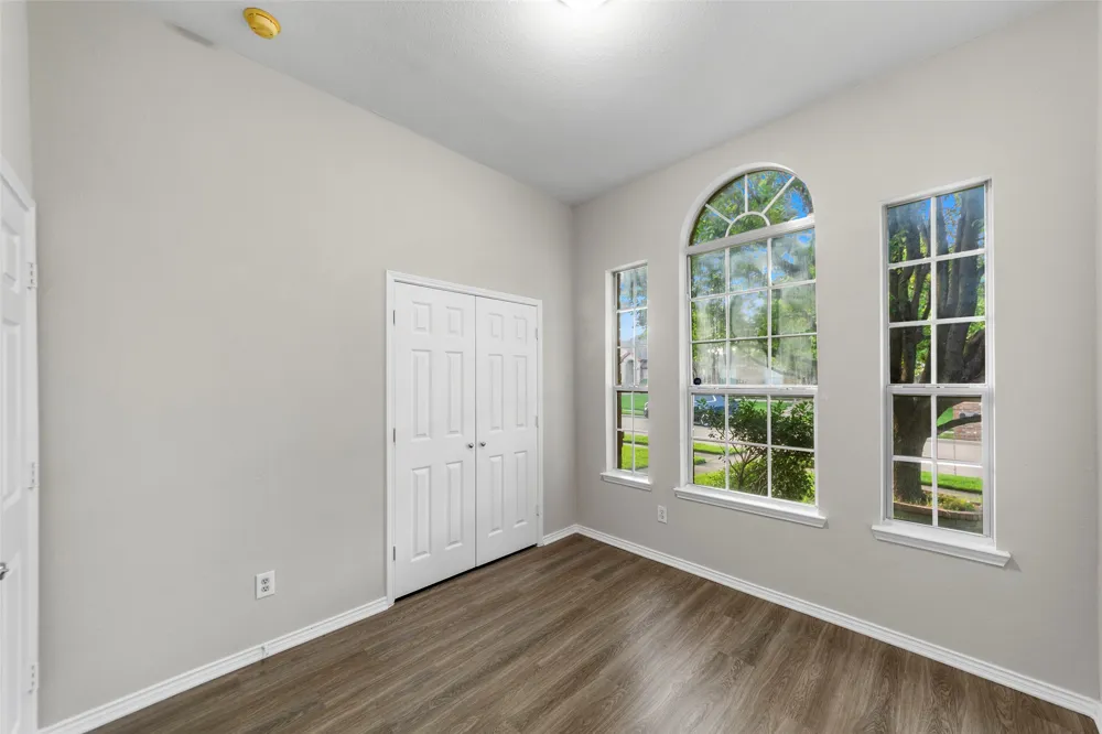 5813 Blue Spruce Lane McKinney, TX 75070