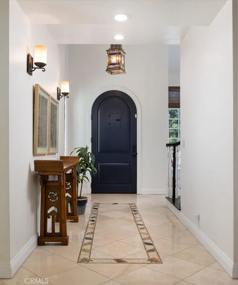 14272 Livingston Tustin, CA 92780