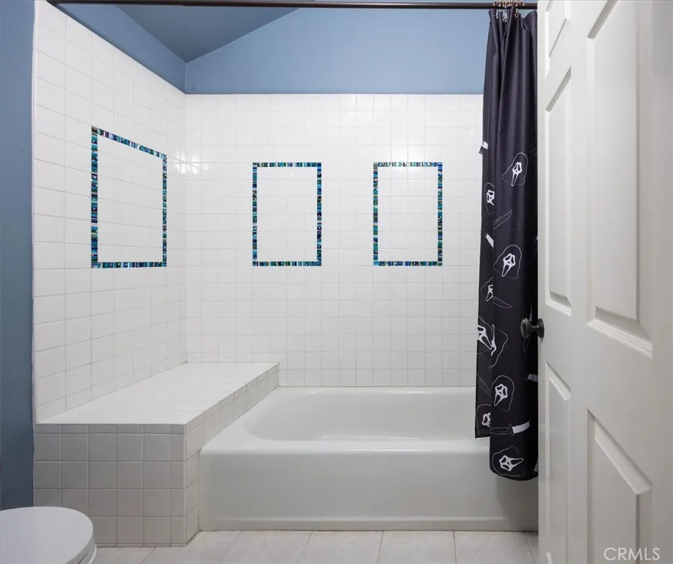 14272 Livingston Tustin, CA 92780