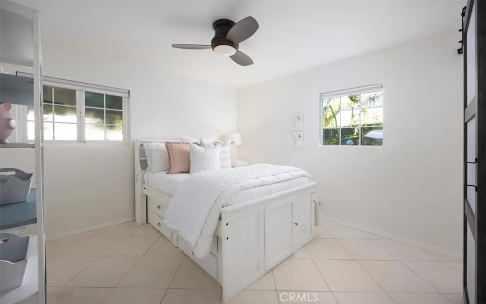 14272 Livingston Tustin, CA 92780