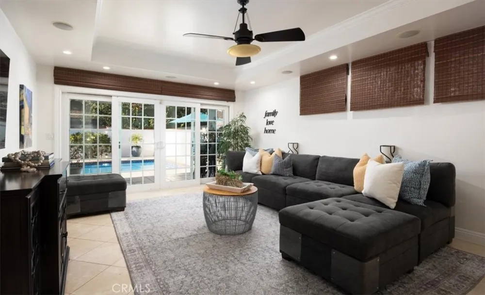 14272 Livingston Tustin, CA 92780
