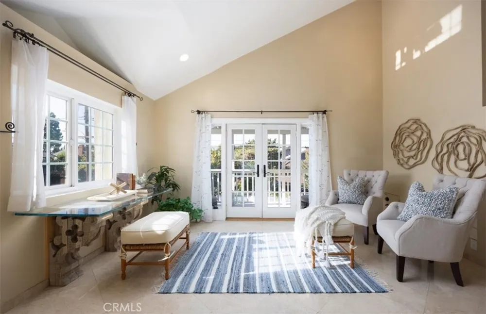 14272 Livingston Tustin, CA 92780