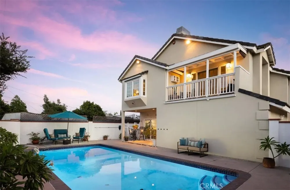 14272 Livingston Tustin, CA 92780