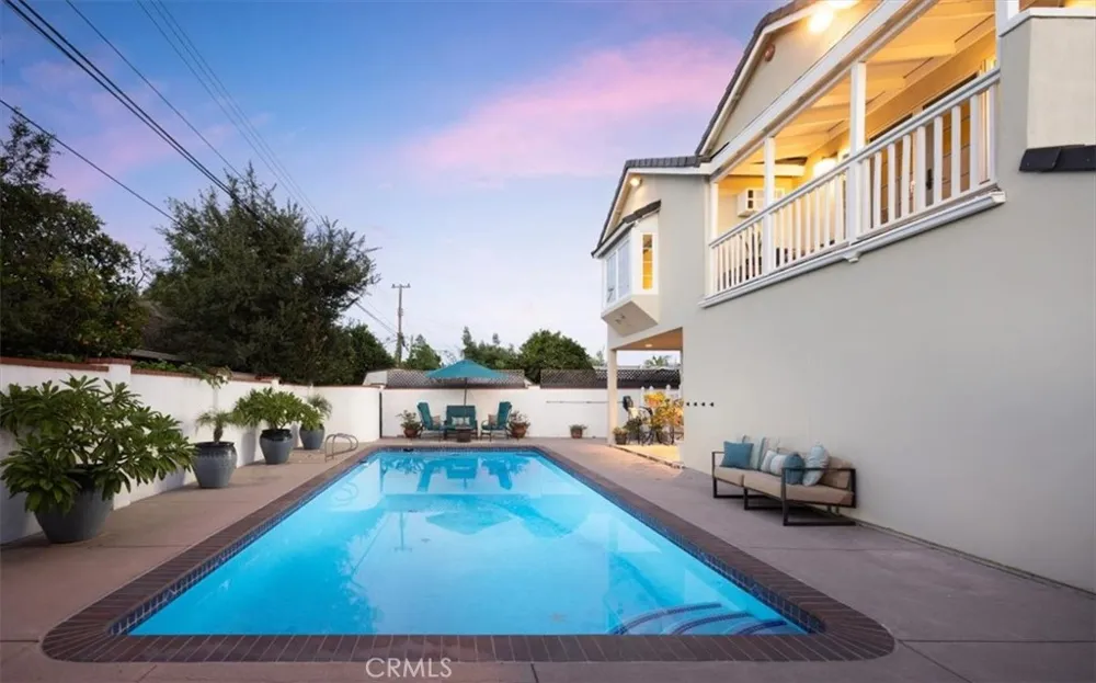 14272 Livingston Tustin, CA 92780