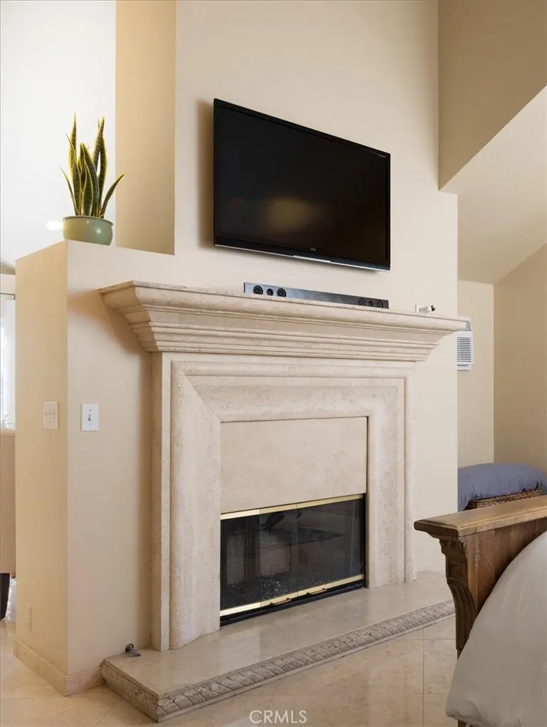 14272 Livingston Tustin, CA 92780