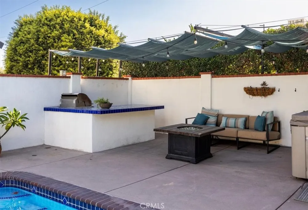 14272 Livingston Tustin, CA 92780