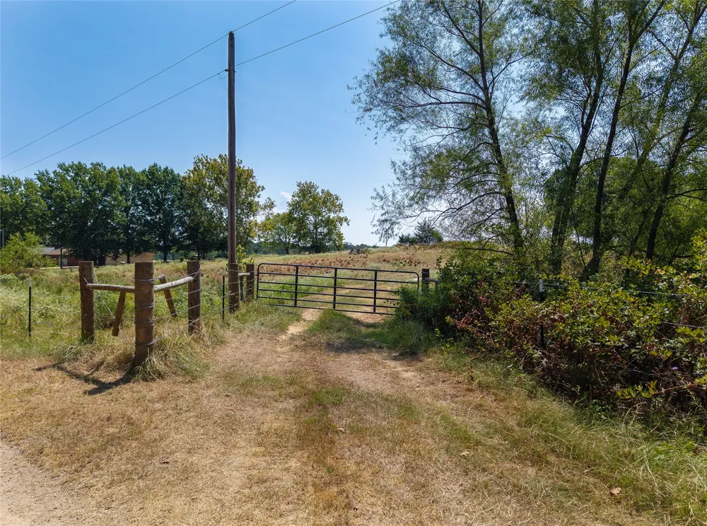 1 S Push Co Line Road Antlers, OK 74523
