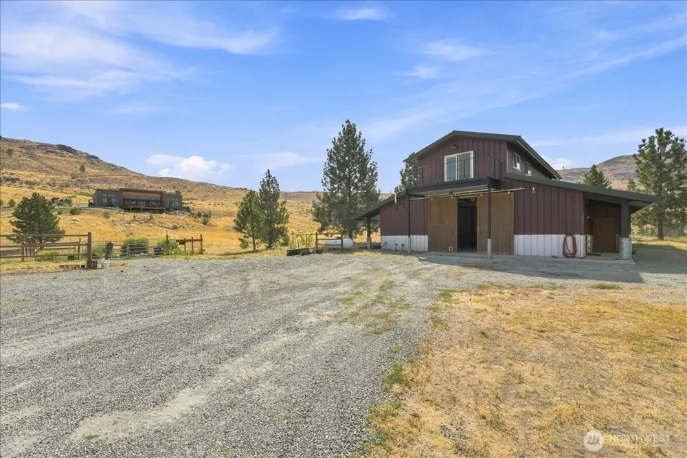 48 Peterson Ranch Road Pateros, WA 98846