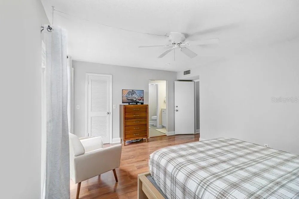3712 CARROLLBROOK ROAD #3712 Tampa, FL 33618