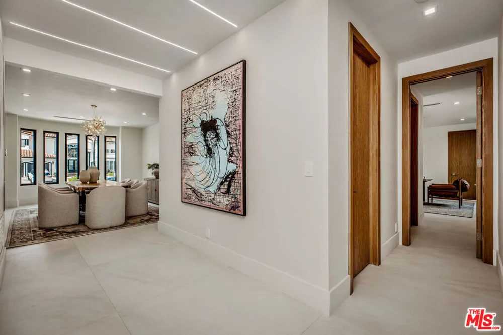25532 Gaylord Court Calabasas, CA 91302