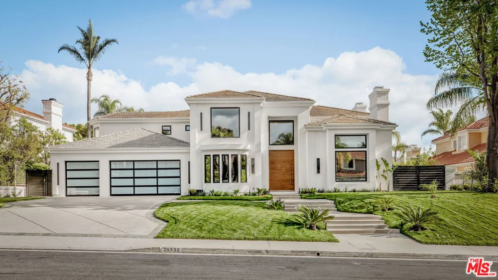 25532 Gaylord Court Calabasas, CA 91302