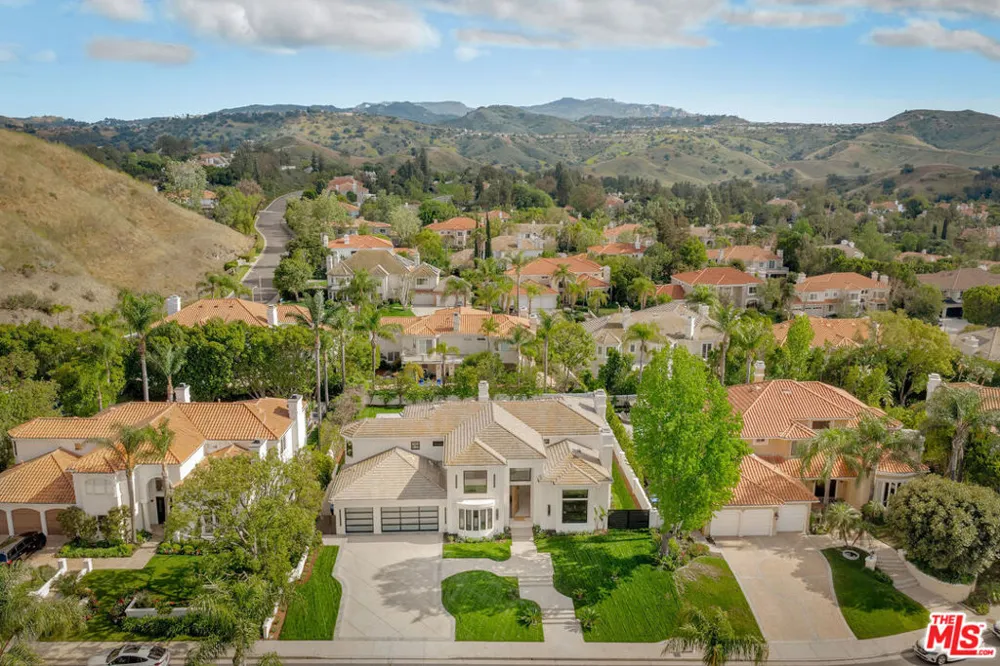 25532 Gaylord Court Calabasas, CA 91302