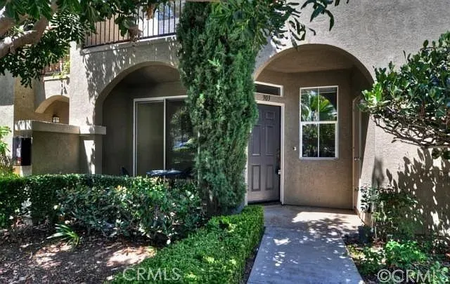 903 Maplewood Irvine, CA 92618