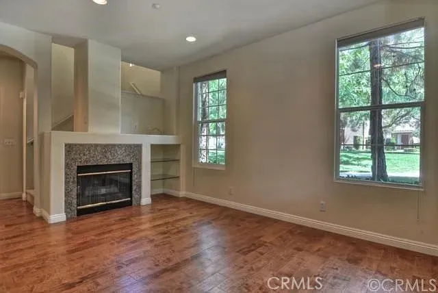 903 Maplewood Irvine, CA 92618