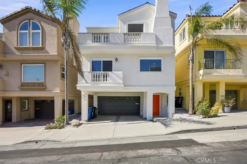 137 Lyndon Street Hermosa Beach, CA 90254