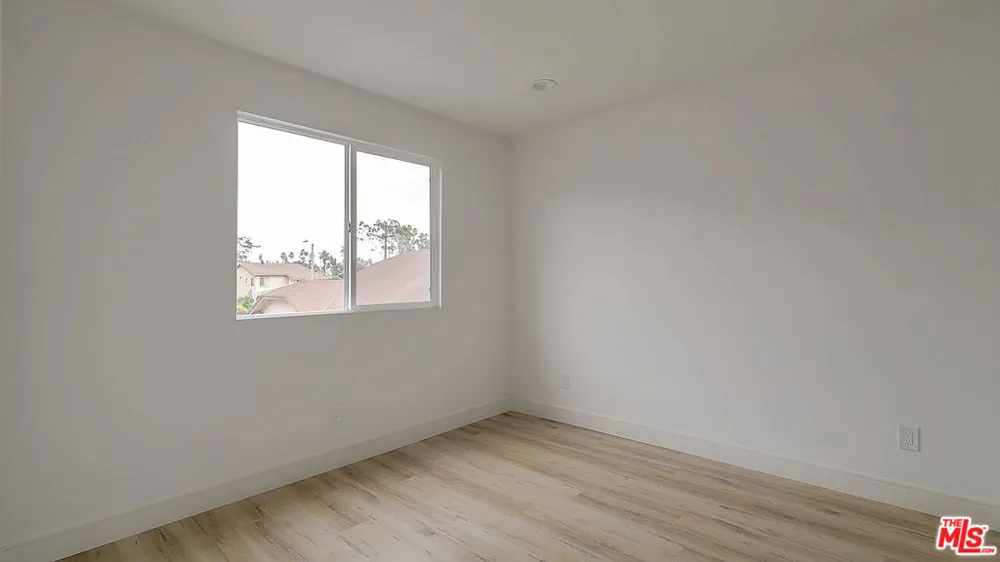 2209 6th Avenue Los Angeles, CA 90018