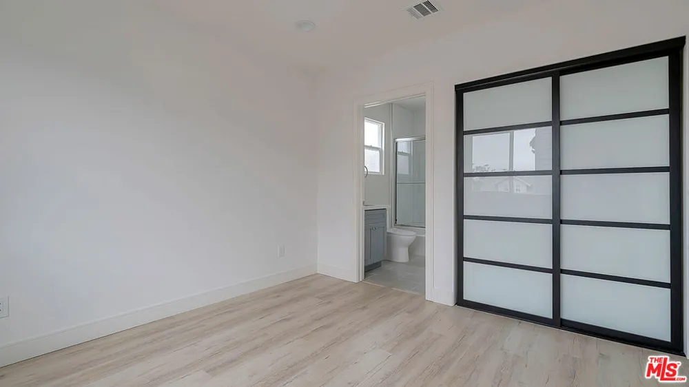 2209 6th Avenue Los Angeles, CA 90018
