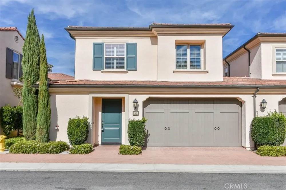 81 Overbrook Irvine, CA 92620
