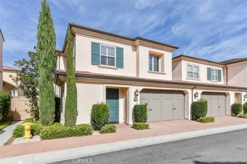 81 Overbrook Irvine, CA 92620