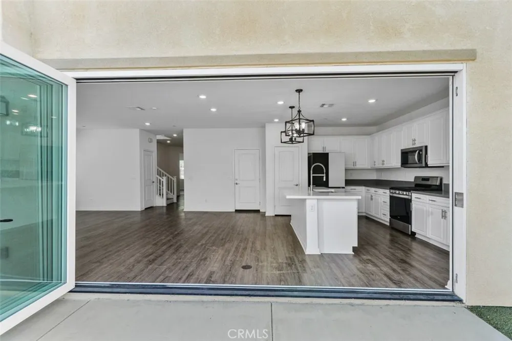 11612 Alton Drive Corona, CA 92883