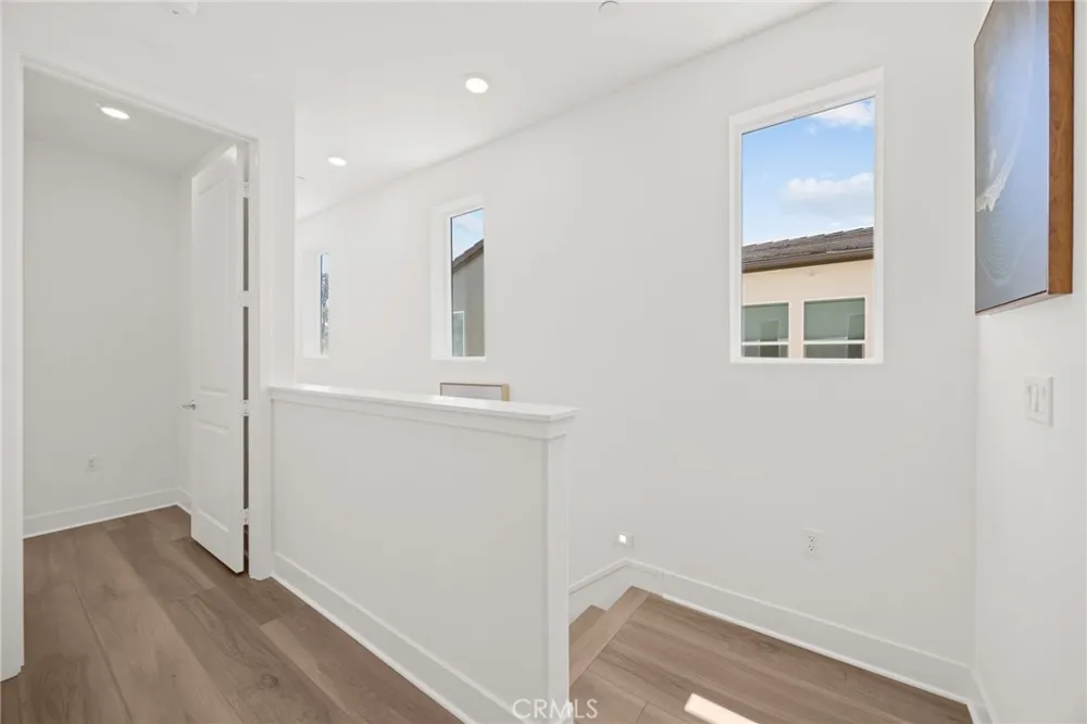 201 Longspur Irvine, CA 92618