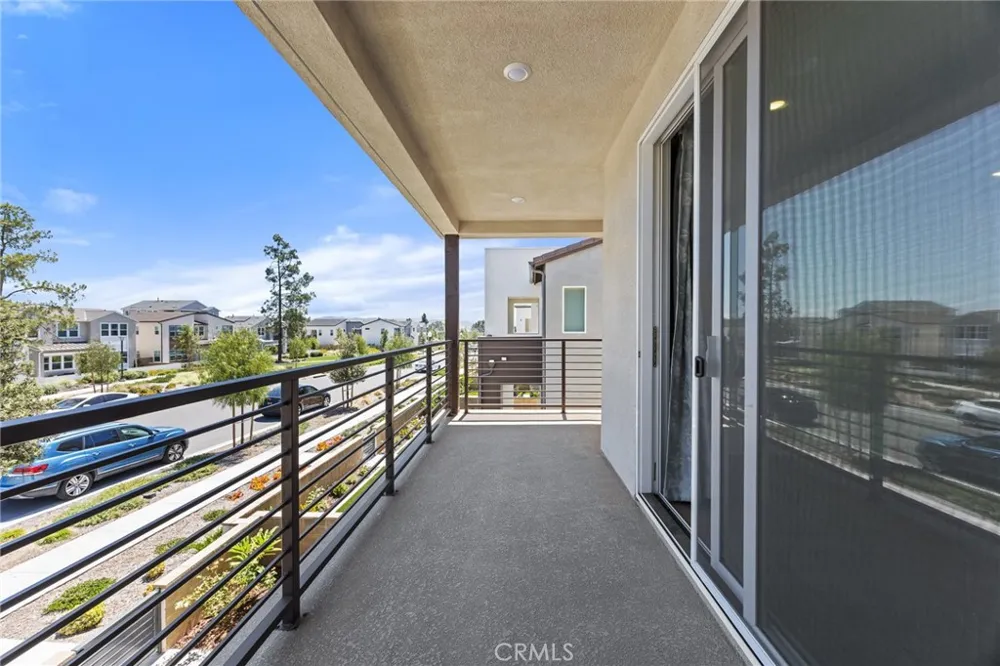 201 Longspur Irvine, CA 92618
