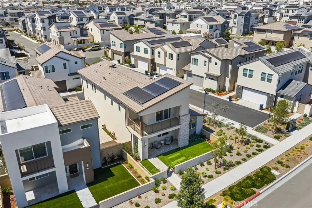 201 Longspur Irvine, CA 92618