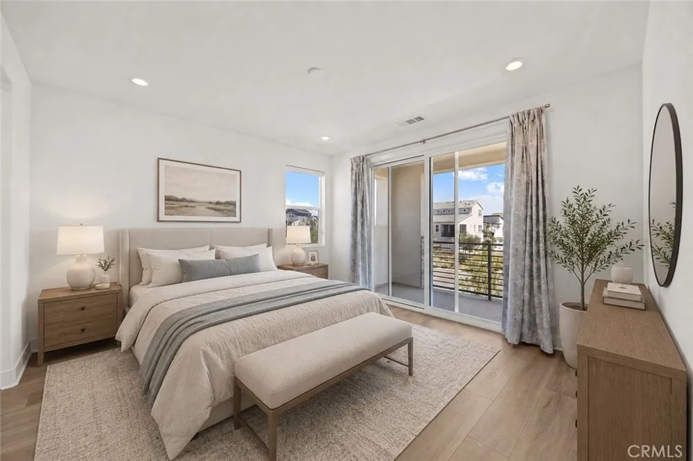 201 Longspur Irvine, CA 92618