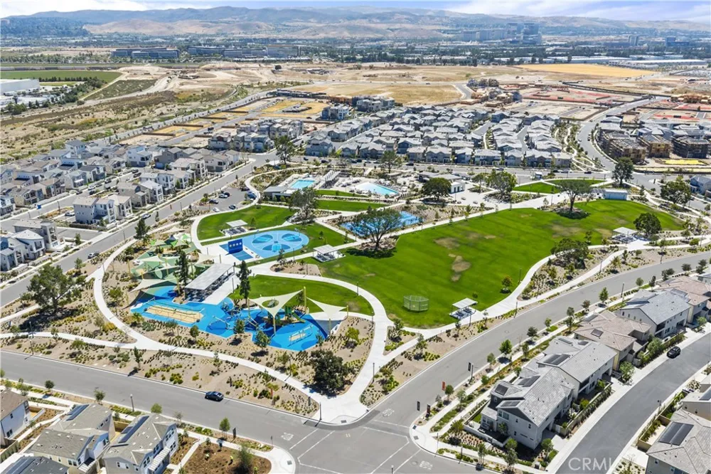 201 Longspur Irvine, CA 92618