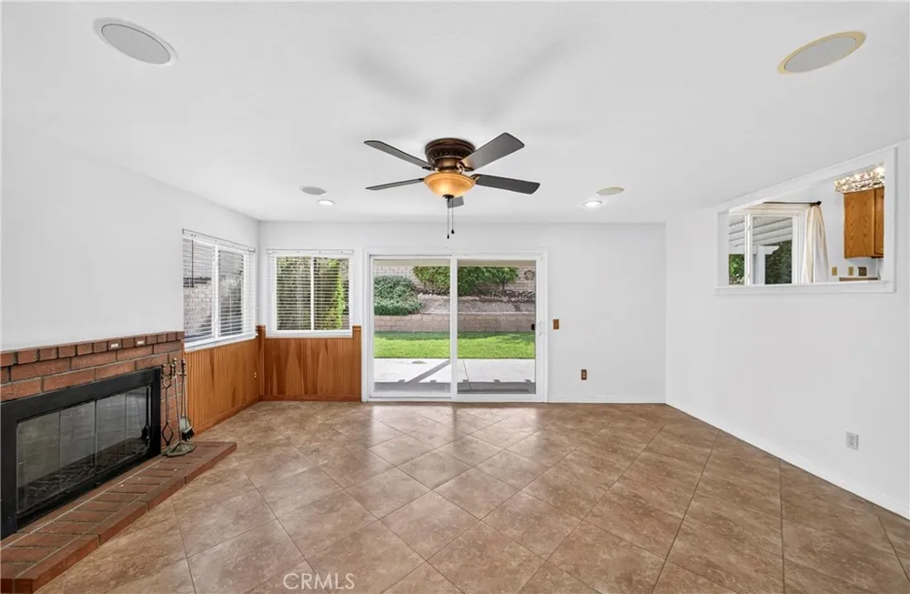 7045 Chicago Court Rancho Cucamonga, CA 91701