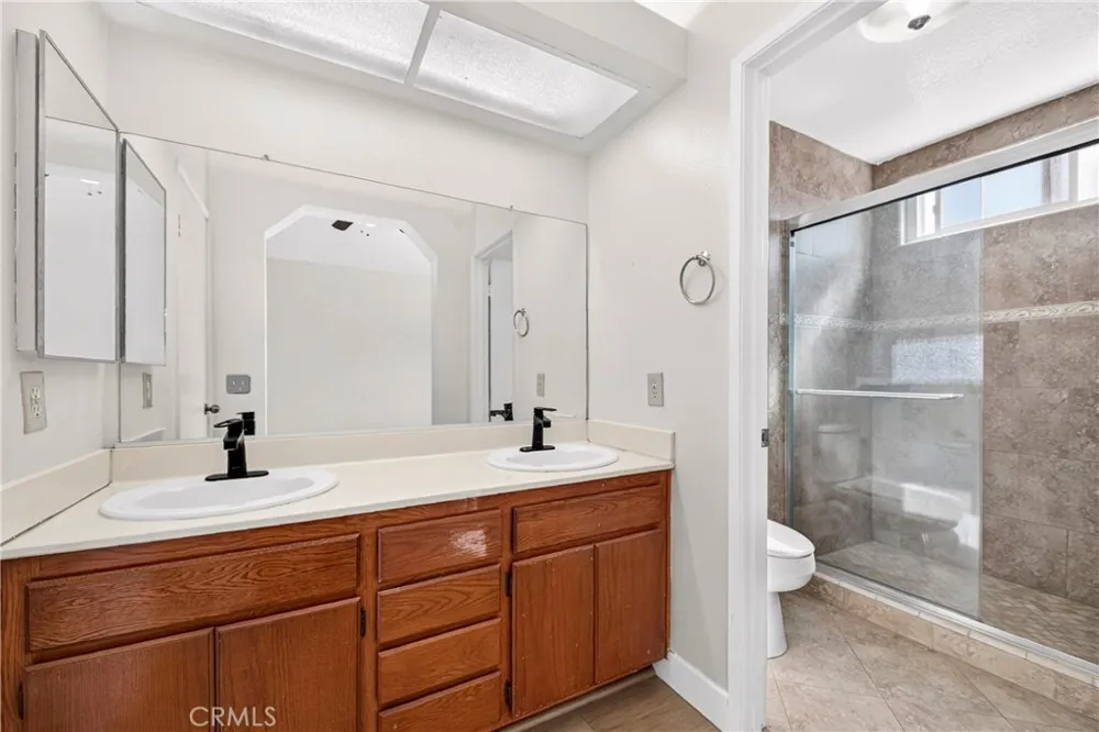 7045 Chicago Court Rancho Cucamonga, CA 91701